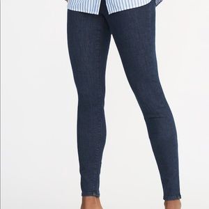 Built-In Sculpt Rockstar Jeggings NWT